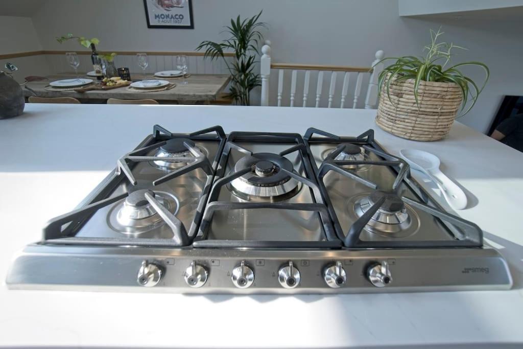 Appartamento Luxurious 2-bedroom With Rooftop Terrace, Gourmet Kitchen & Fireplace Londra
